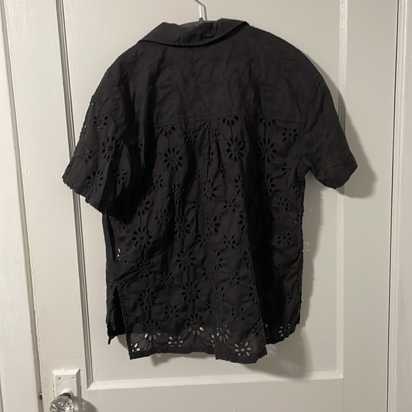 AE OVERSIZED SHORT SLEEVE BUTTON UP - Picture 5 of 5